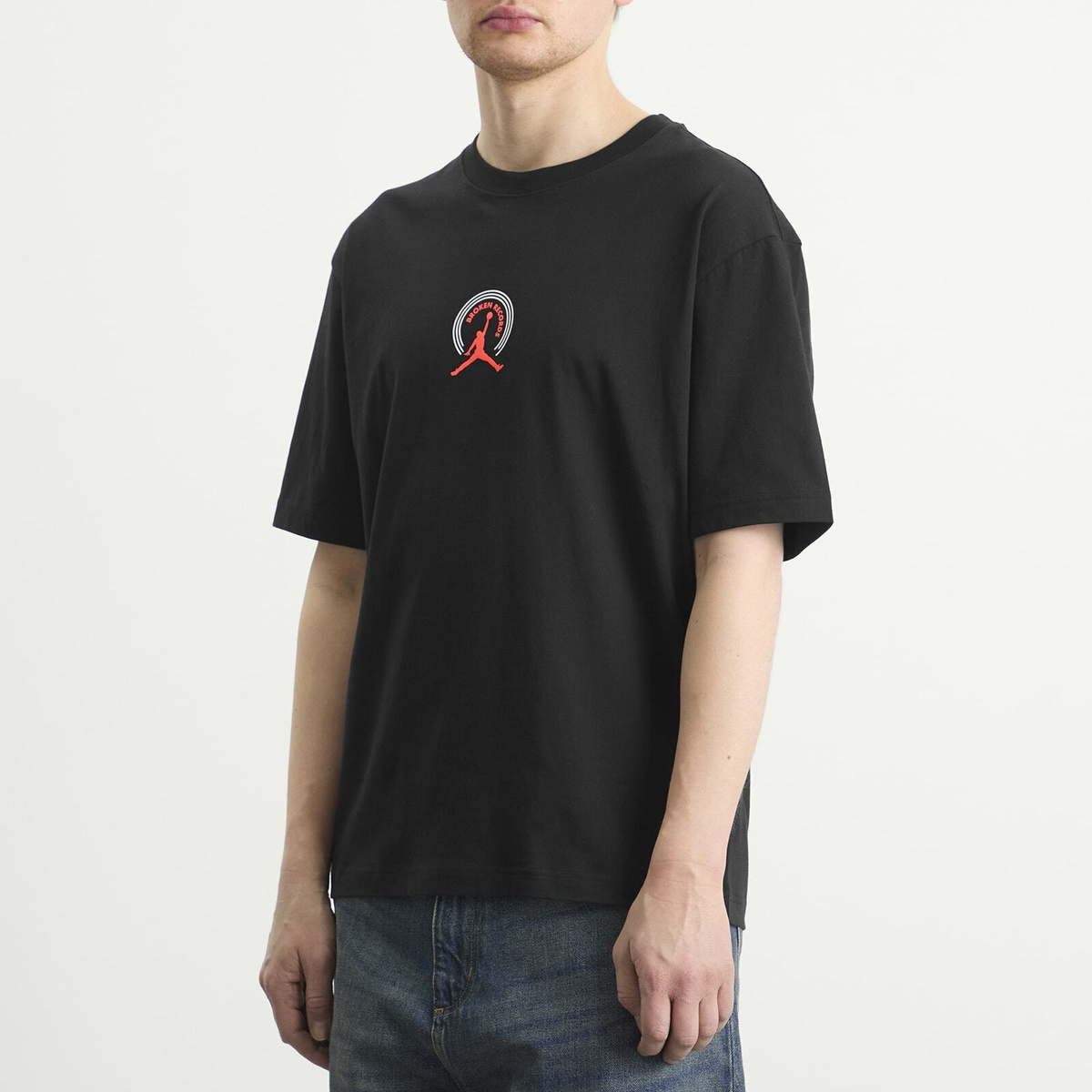 Air Jordan Men's Crew T-Shirt in Black/Infrared