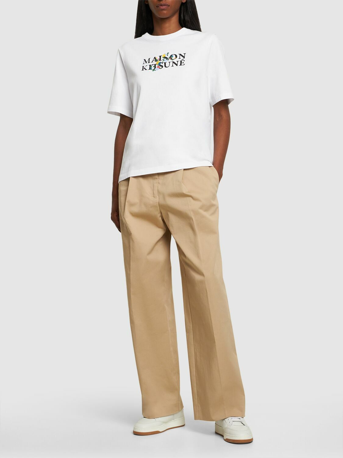 【関税・送料込み】MAISON KITSUNE FLOWER LOGO LETTERING MAISON KITSUNÉ - Flower Logo Printed Cotton T-shirt Maison