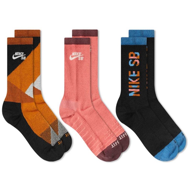 Photo: Nike SB  3-Pack Socks