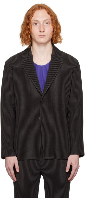 Photo: HOMME PLISSÉ ISSEY MIYAKE Brown Kersey Pleats Blazer