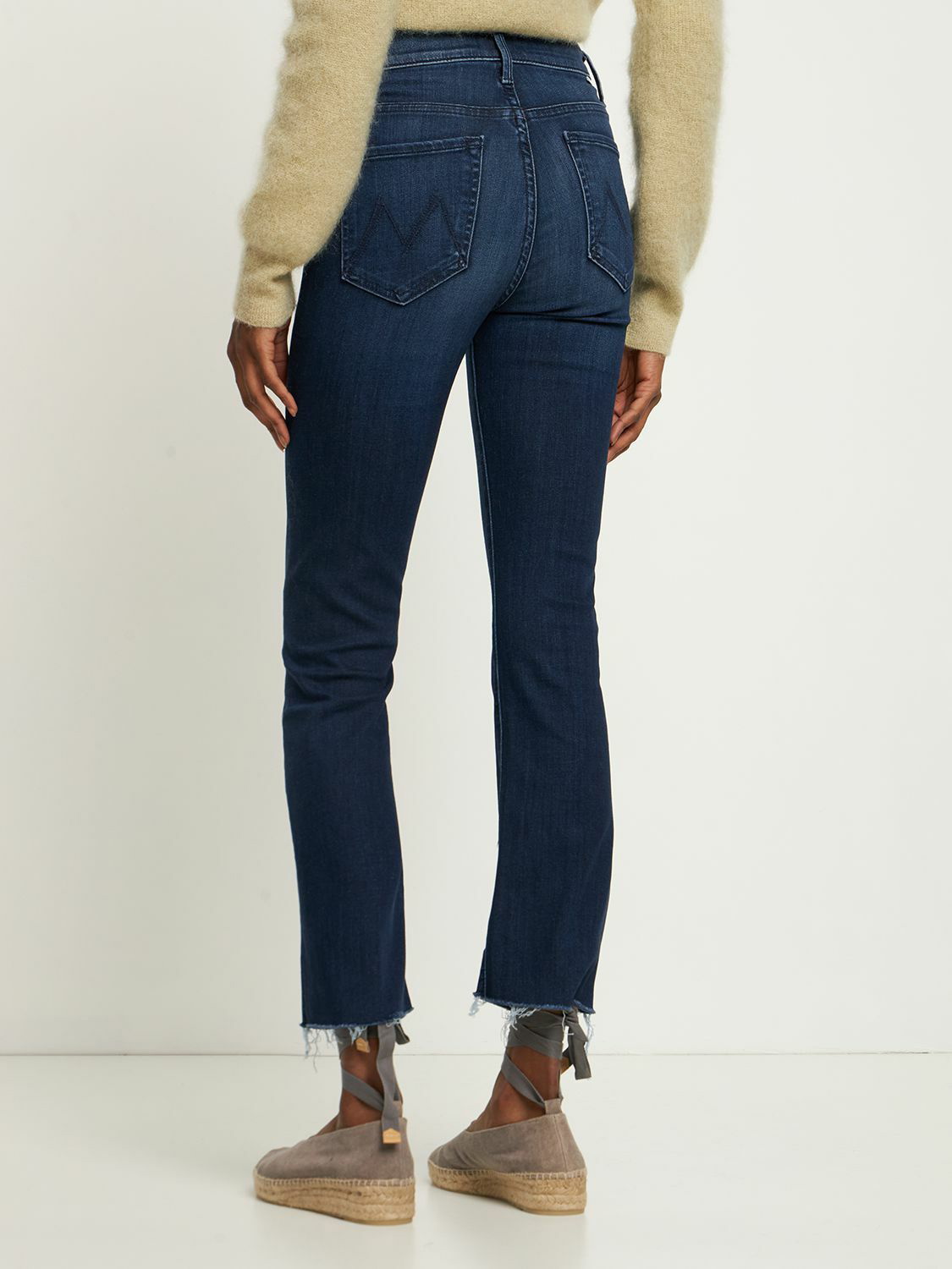 MOTHER - The Insider Ankle Fray Denim Jeans