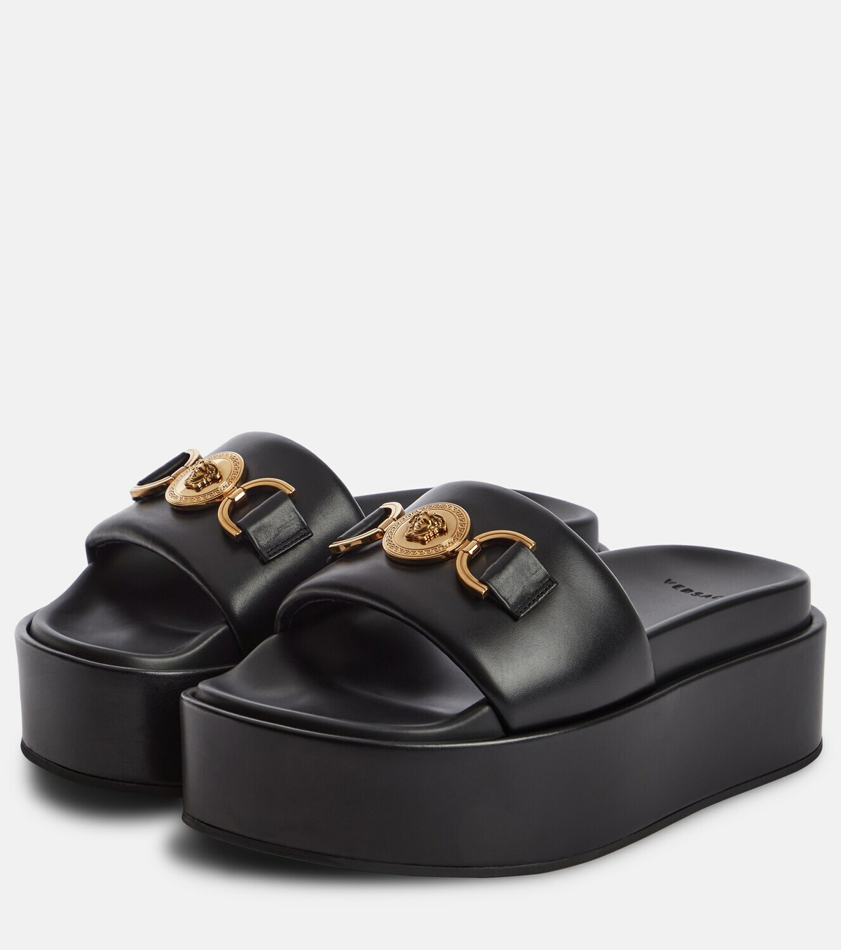 サンダル・ミュール VERSACE MEDUSA 95 LEATHER LOW SANDAL Versace Medusa '95 leather platform slides Versace