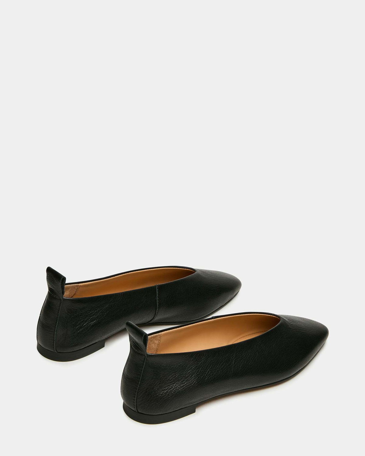 Steve Madden Swanky Flats in Black