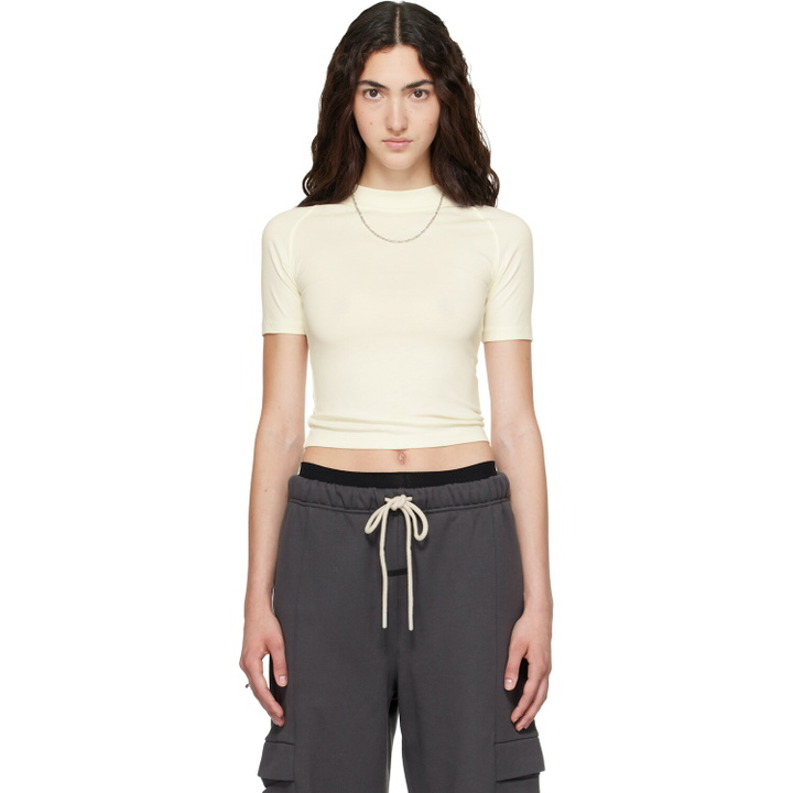 Photo: Fear of God ESSENTIALS Off-White Shrunken Baseball T-shirt