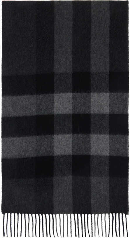 Photo: Burberry Gray Check Scarf