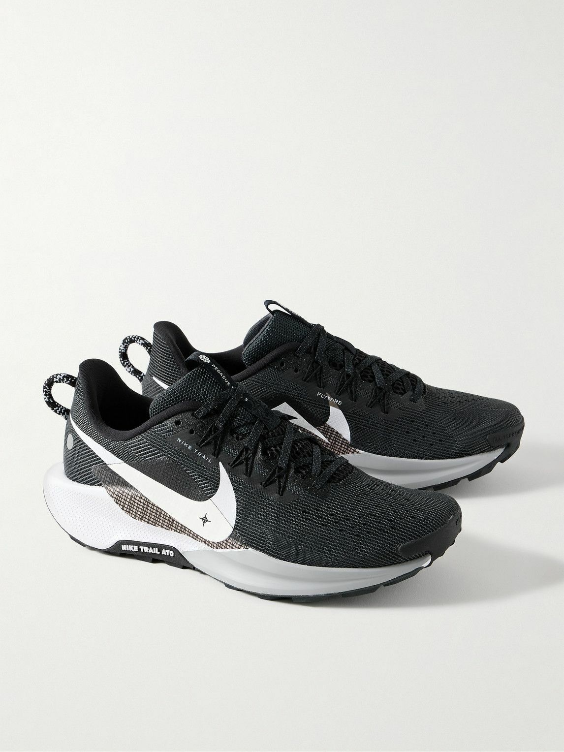 nike men's air zoom pegasus 36 running stores