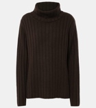 Lisa Yang Raphaella turtleneck cashmere sweater