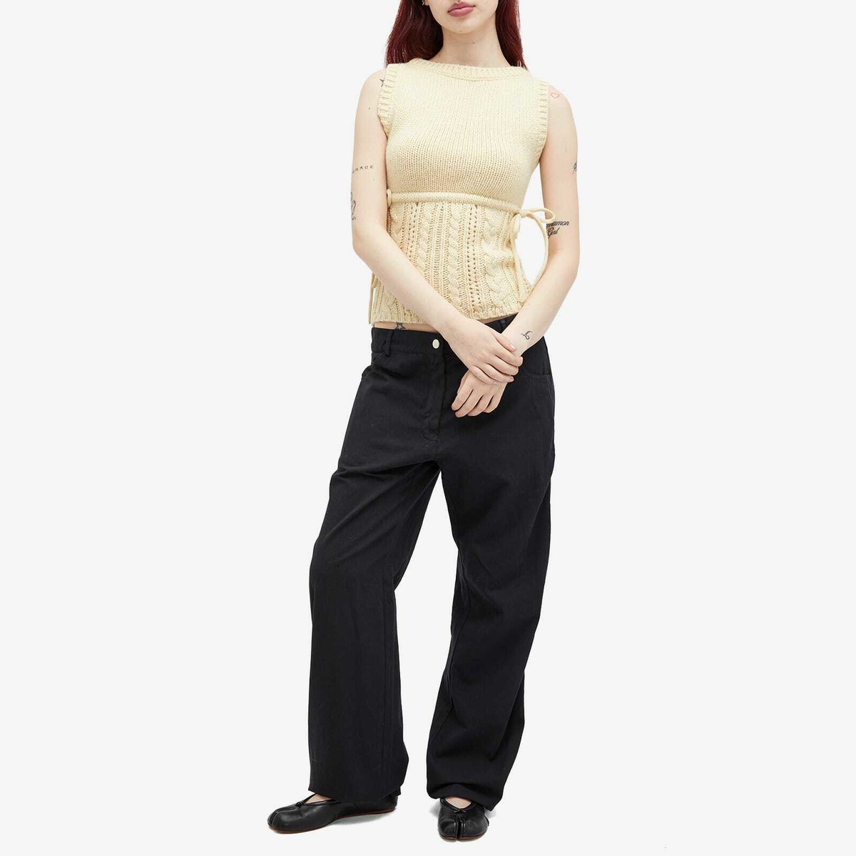 Peachy Den Women's Gabrielle Knit Vest in Buttercup