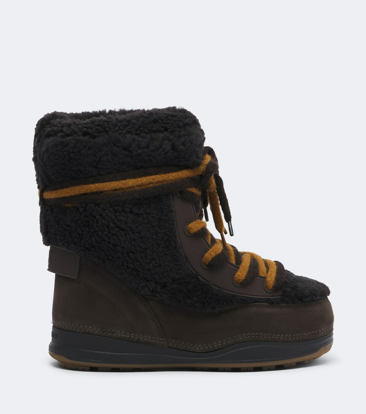 Bogner La Plagne 28 shearling-lined snow boots