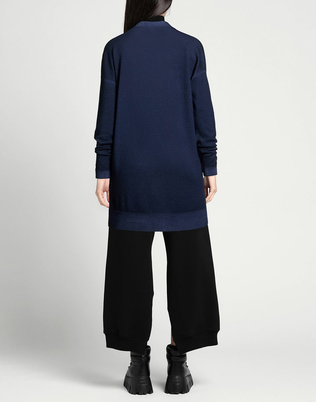 Poster Womens Cardigan in Navy