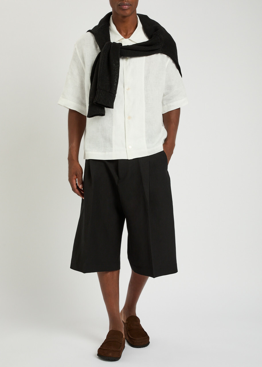 Studio Nicholson Pleated Linen and Wool-blend Shorts Black