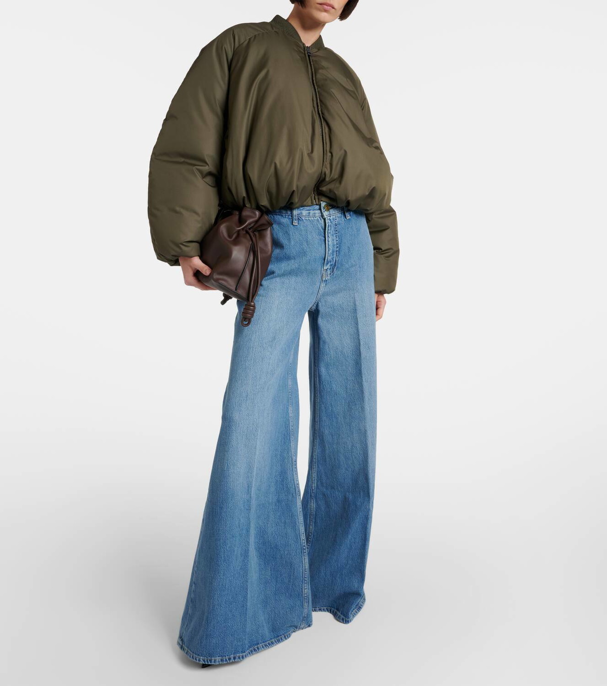 Frame Extra Wide Leg high-rise jeans