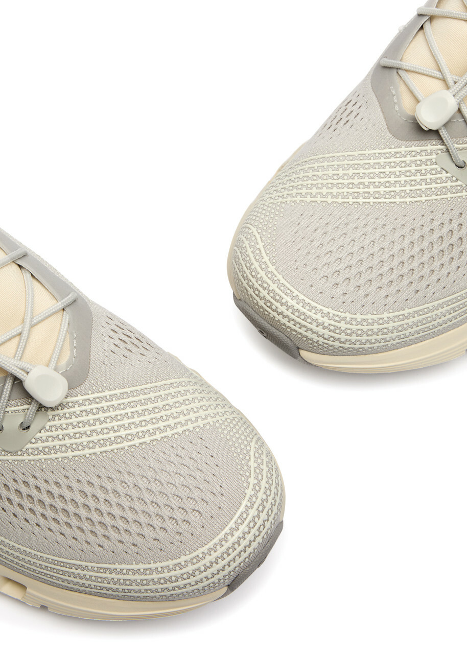 ON Cloud X Z5 Mesh-knit Sneakers Cream