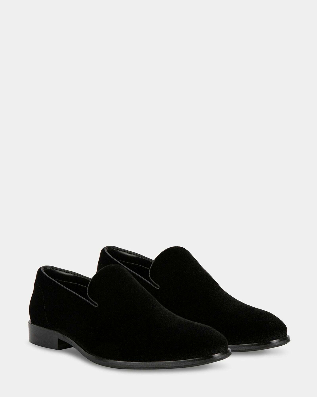 Steve Madden Arlyn Casual Shoes in Black Velvet