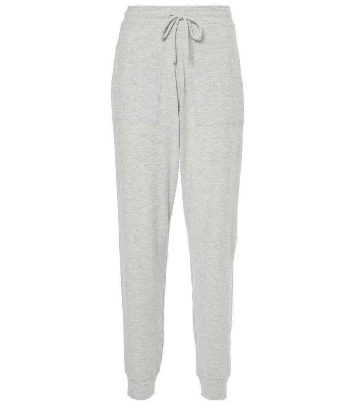 Photo: Alo Yoga Soho sweatpants