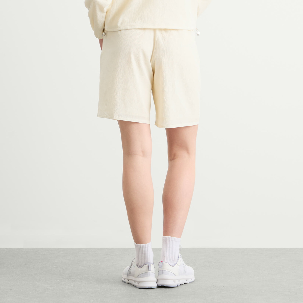ON Women's x Zendaya Basketball Shorts in Cream