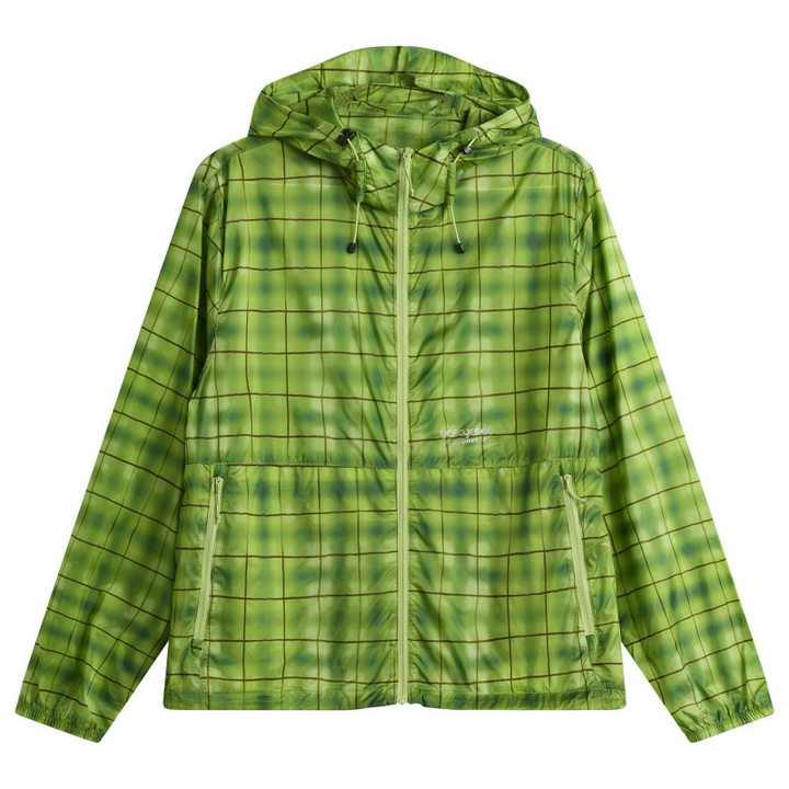 Photo: YESEYESEE Women's Breeze Windbreaker in Green Check