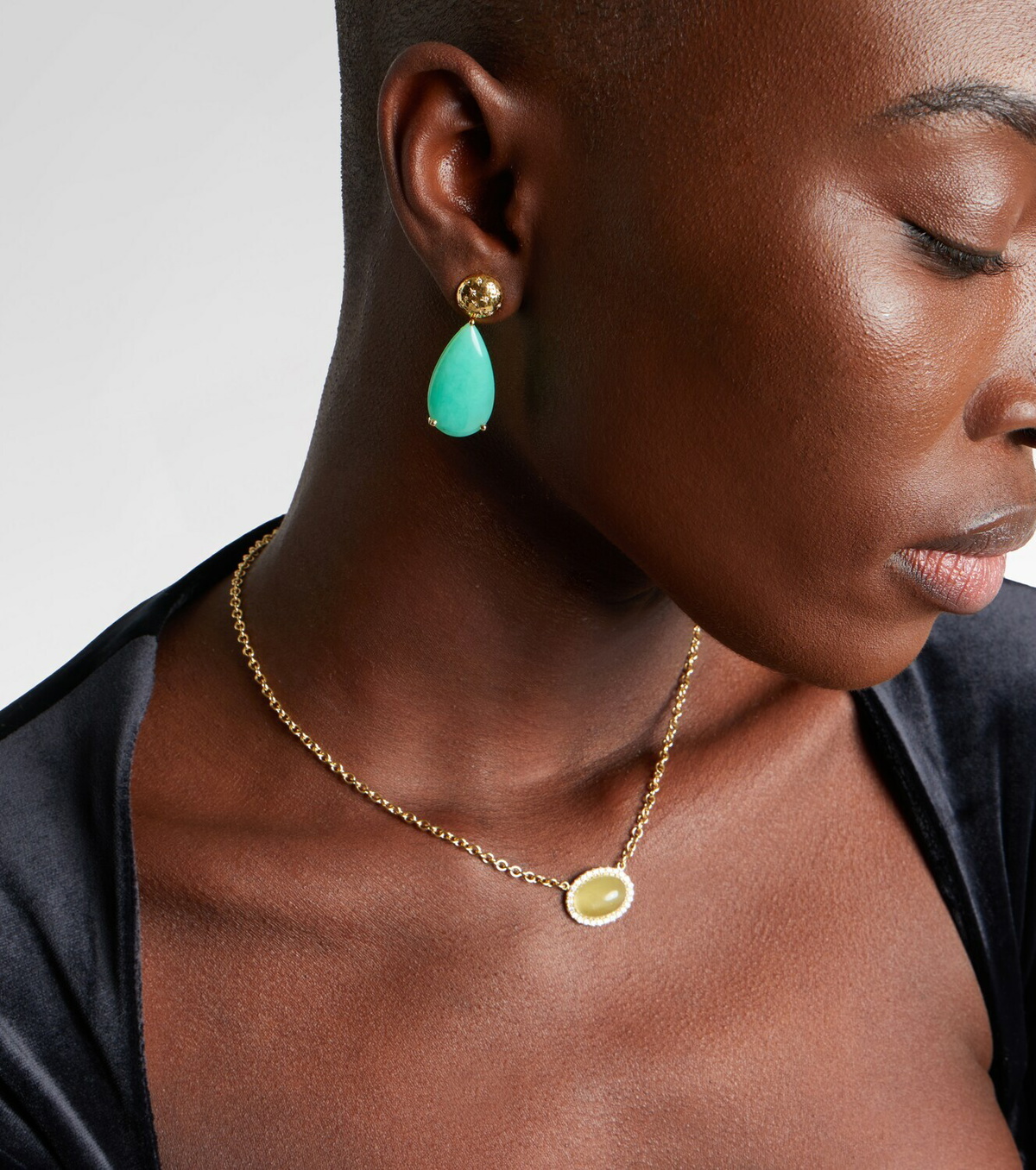 Octavia Elizabeth Imogen 18kt gold drop earrings with chrysoprase and diamonds