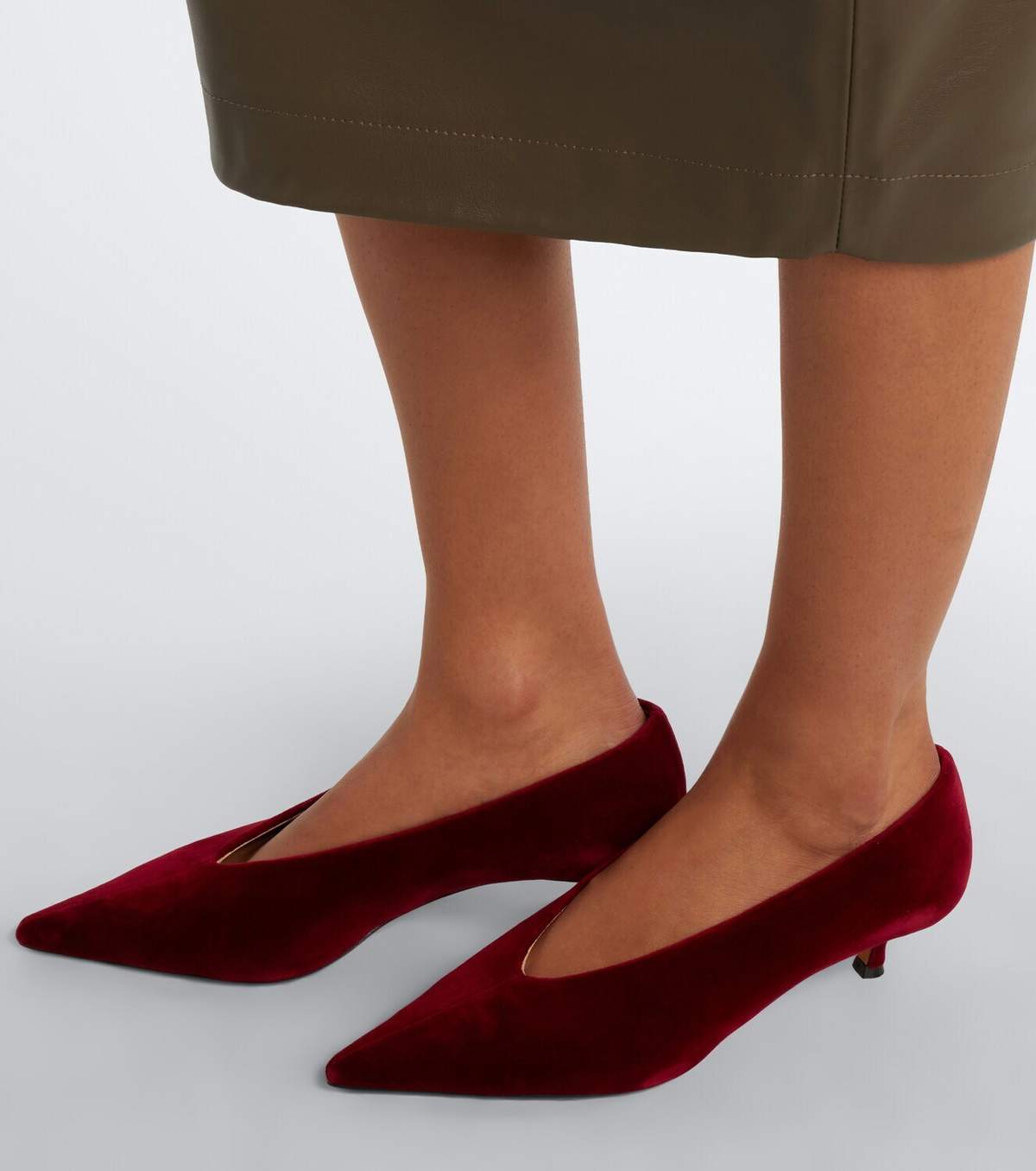 Le Monde Béryl Babouche velvet pumps
