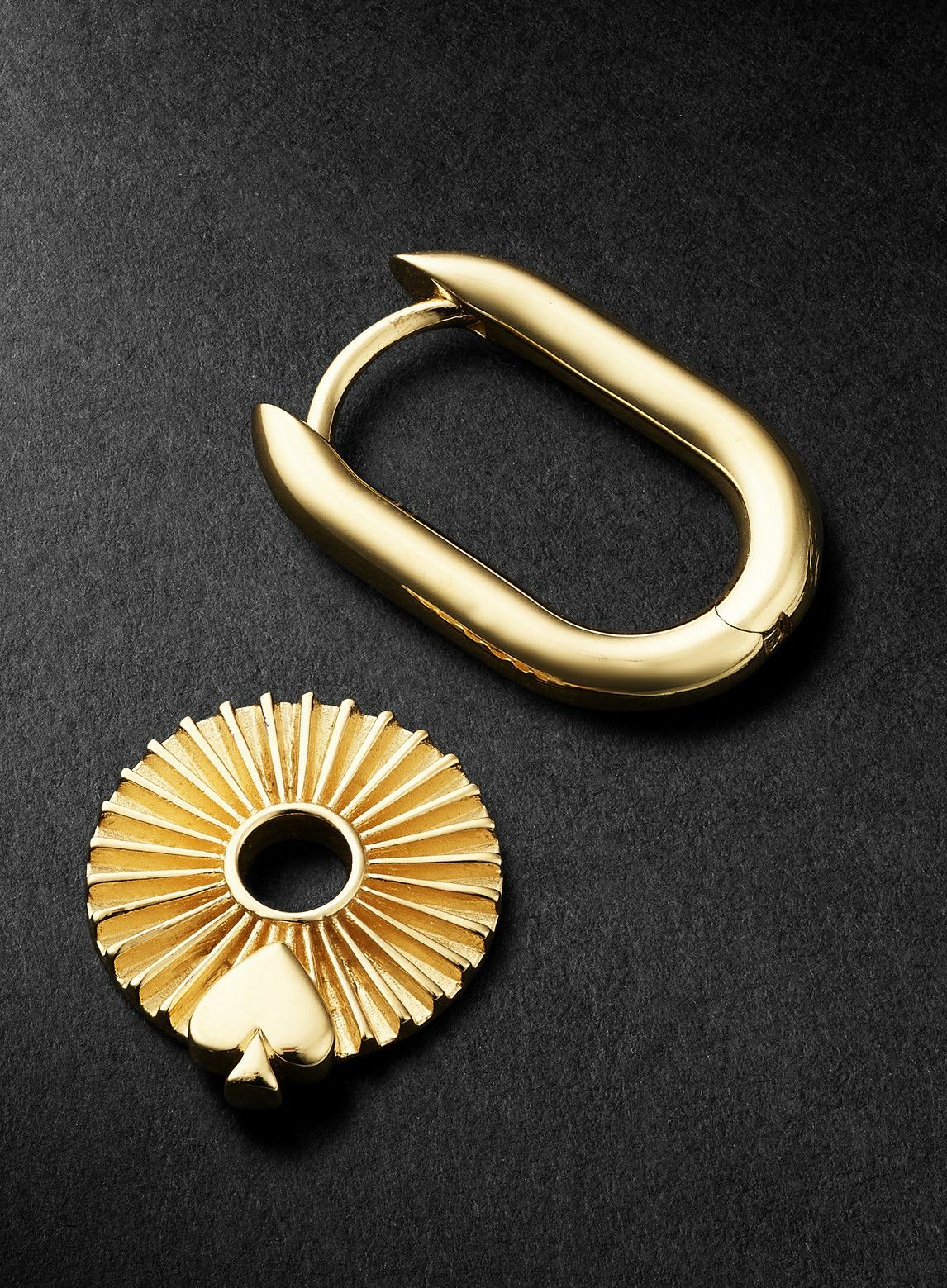 Foundrae - Spade Gold Single Hoop Earring