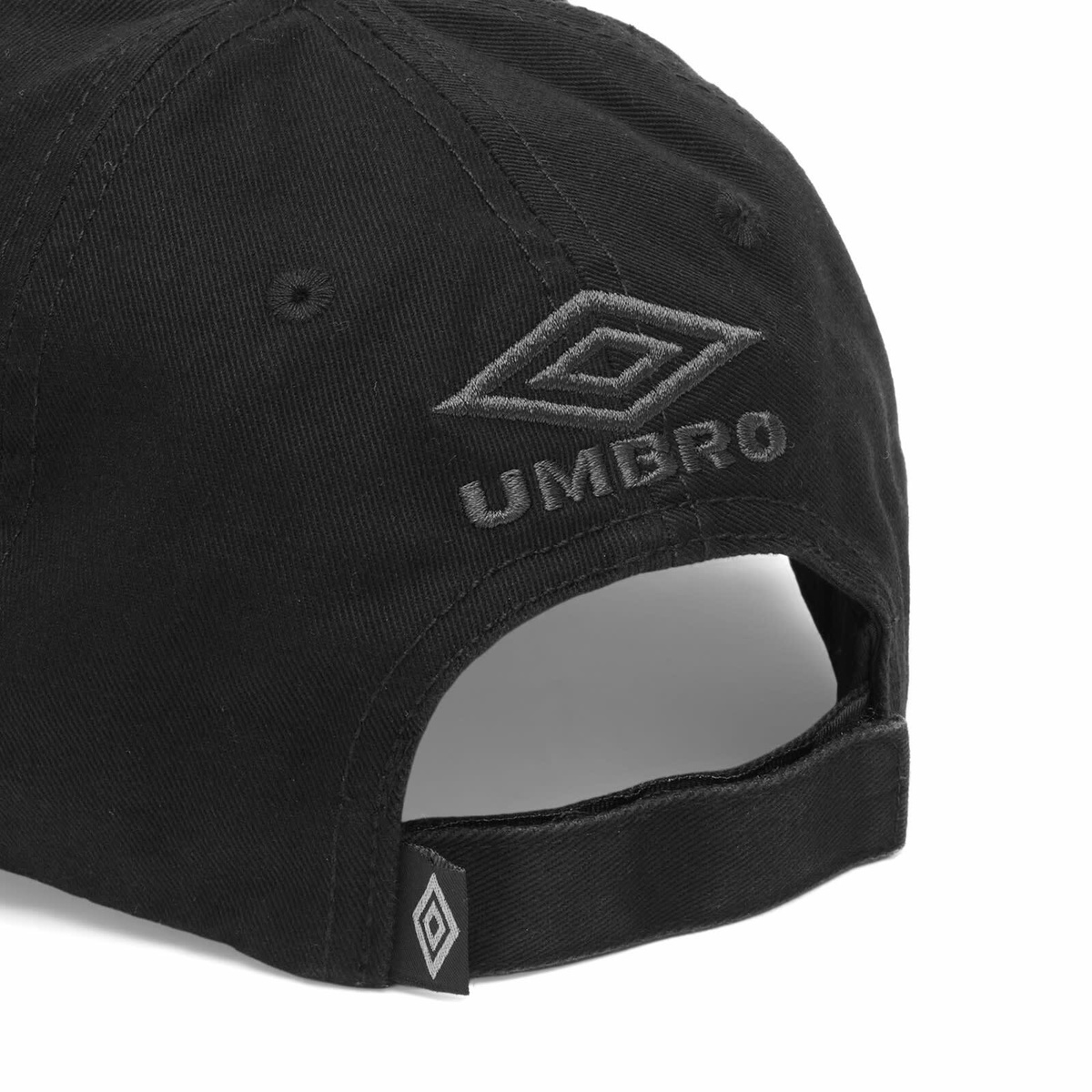 Umbro by Slam Jam Men's Hazard Cap in Black 