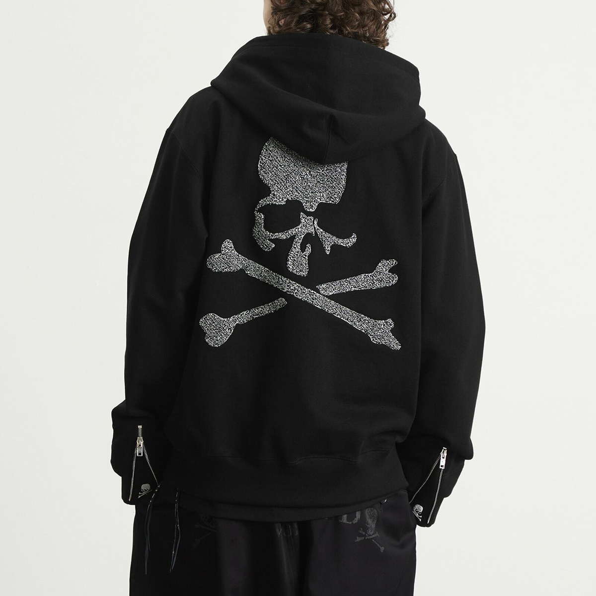 MASTERMIND WORLD Men's Zip-Up Track Hoodie in Black
