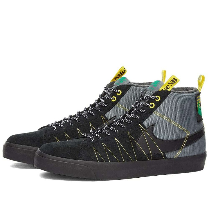 Photo: Nike SB Men's Zoom Blazer Mid PRM Sneakers in Cool Grey/Black