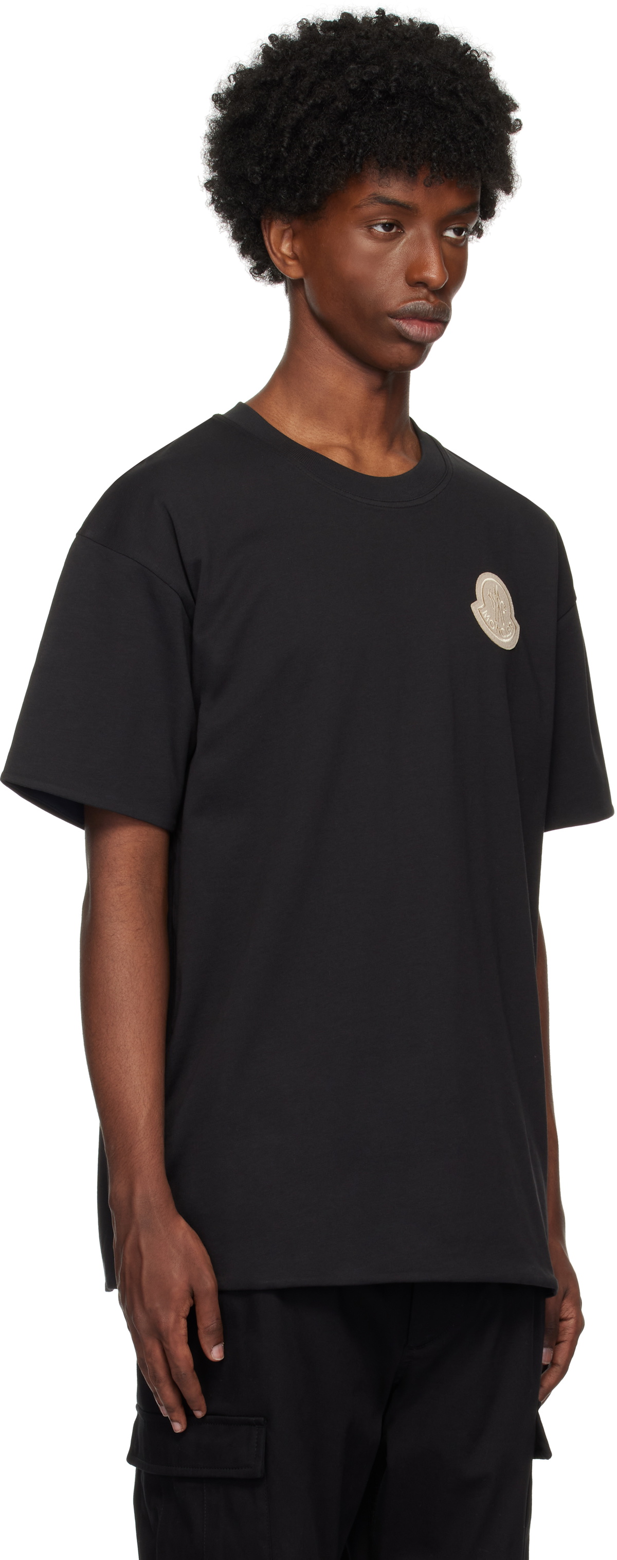 MONCLER ブラック Tシャツ　Lサイズ￼ MONCLER ブラック Tシャツ