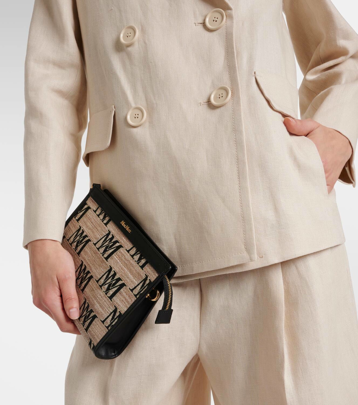 【送料&関税込】Large Clutch In Natural Leather Max Mara LARGE CLUTCH IN NATURAL LEATHER – Suit Negozi Row