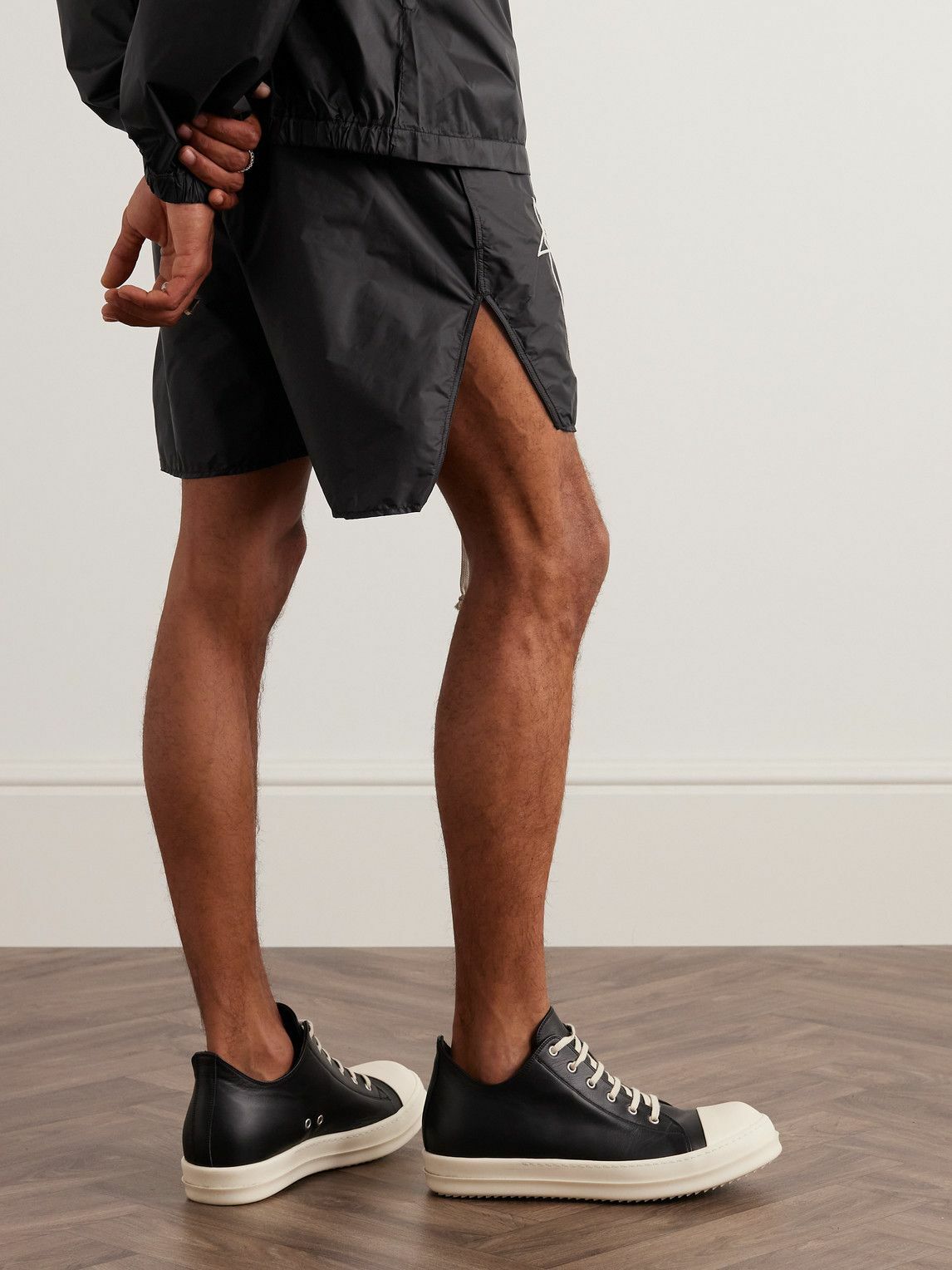 新作 Rick Owens × Champion Dolphin ショートパンツ Rick Owens - Champion Dolphin Straight-Leg Logo-Embroidered