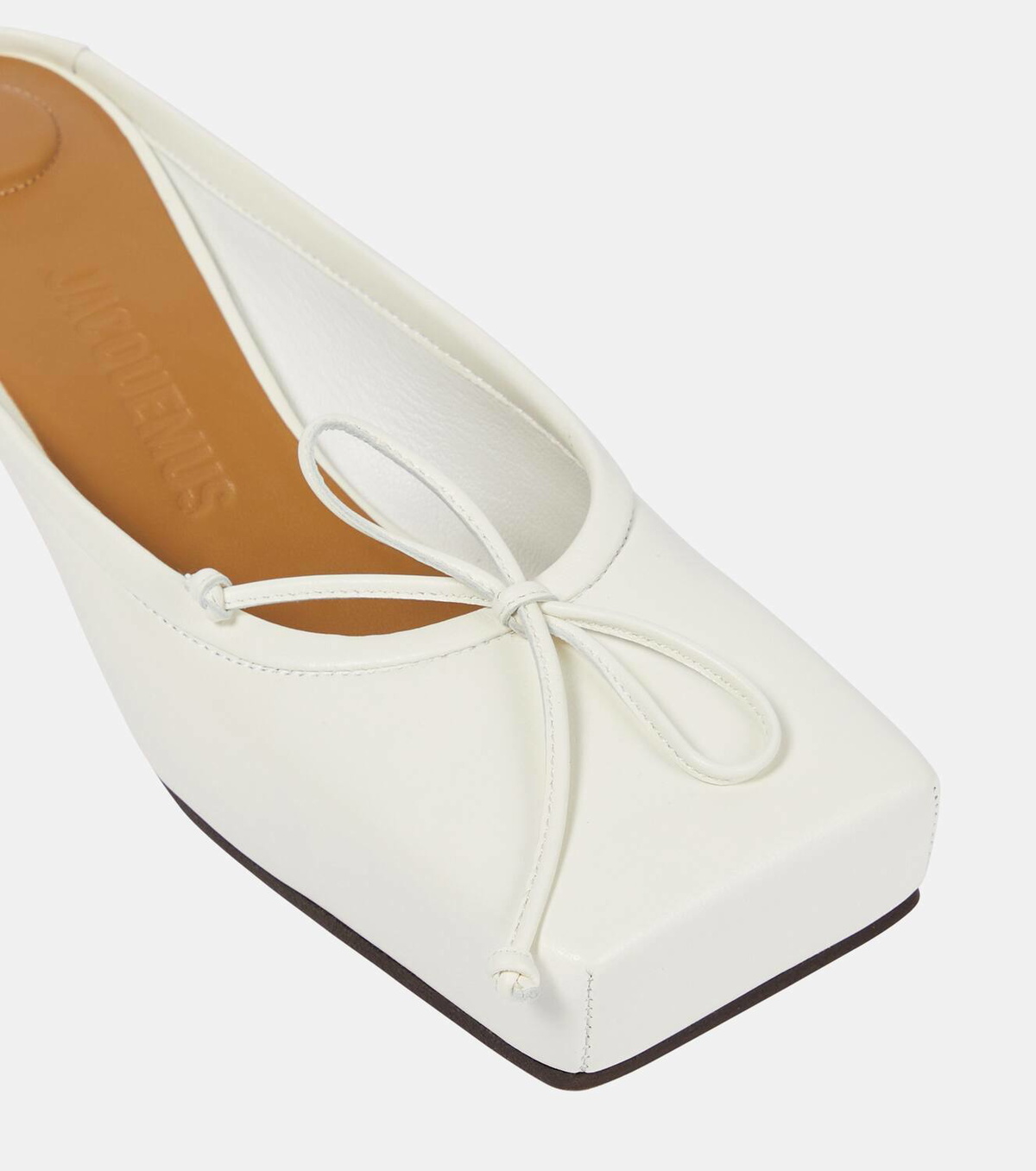 ☆Jacquemus Les Mules Basses フラットシューズ Jacquemus Les Mules Basses Ballet leather mules Jacquemus