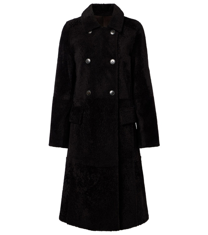 Photo: Yves Salomon Double-breasted shearling coat