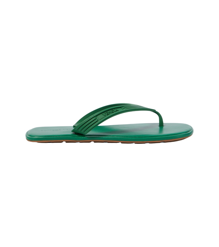 Photo: Bottega Veneta Sampieri thong sandals