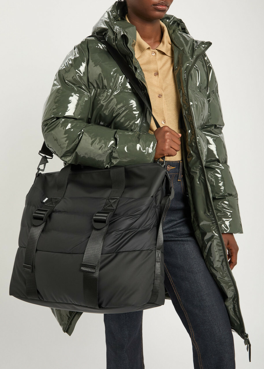 Rains Puffer Weekend Quilted Rubberised Holdall - Black - One Size