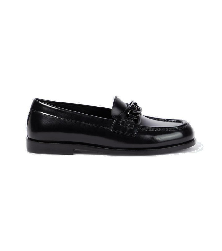 Photo: Valentino Garavani VLogo Chain leather loafers