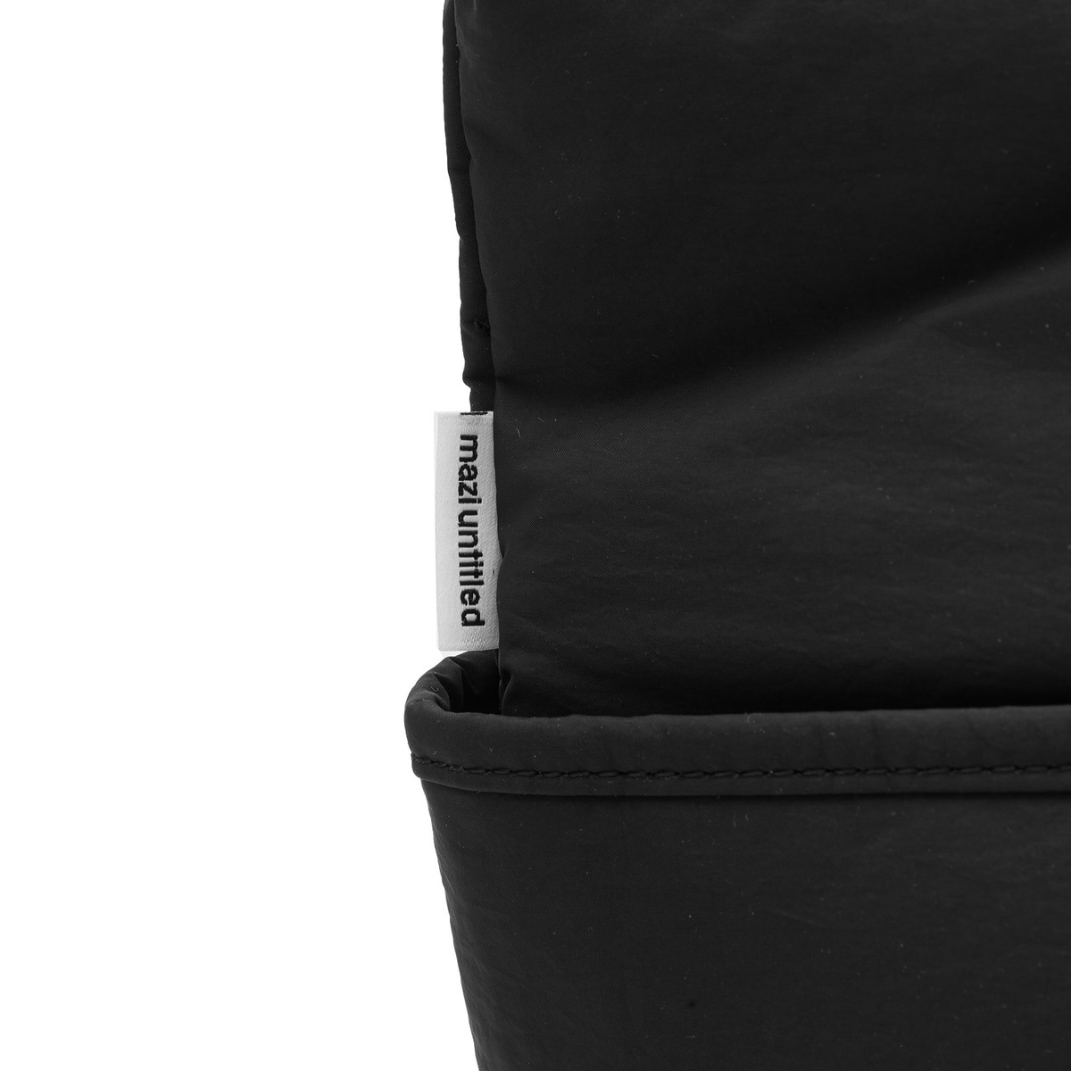 Mazi Untitled Cafe Tote Bag in Black 