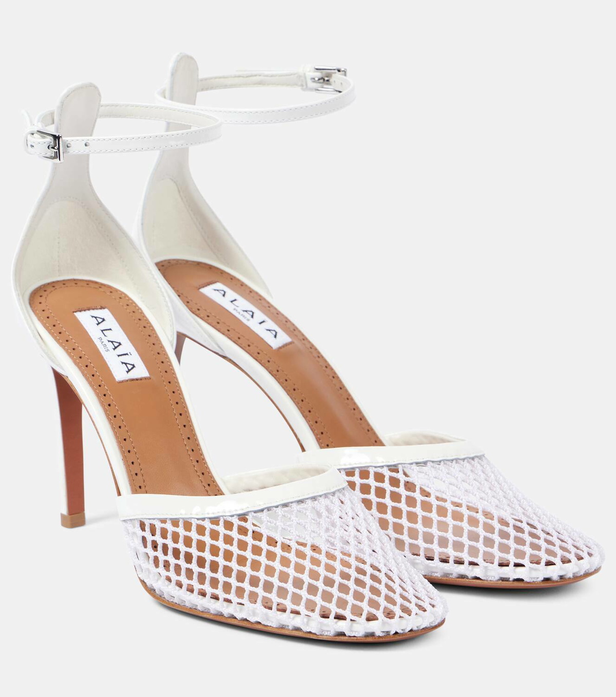 【ALAIA】 メッシュとパテントレザー ミュール AA3M101TK007 ALAIA Net Leather Thong Mules | Neiman Marcus