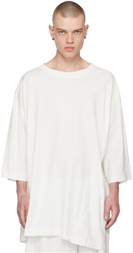 Photo: Hed Mayner White Embroidered Long Sleeve T-Shirt