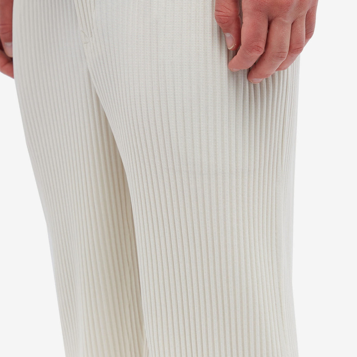 Homme Plissé Issey Miyake Men's Cropped JF124 Pant in Ivory