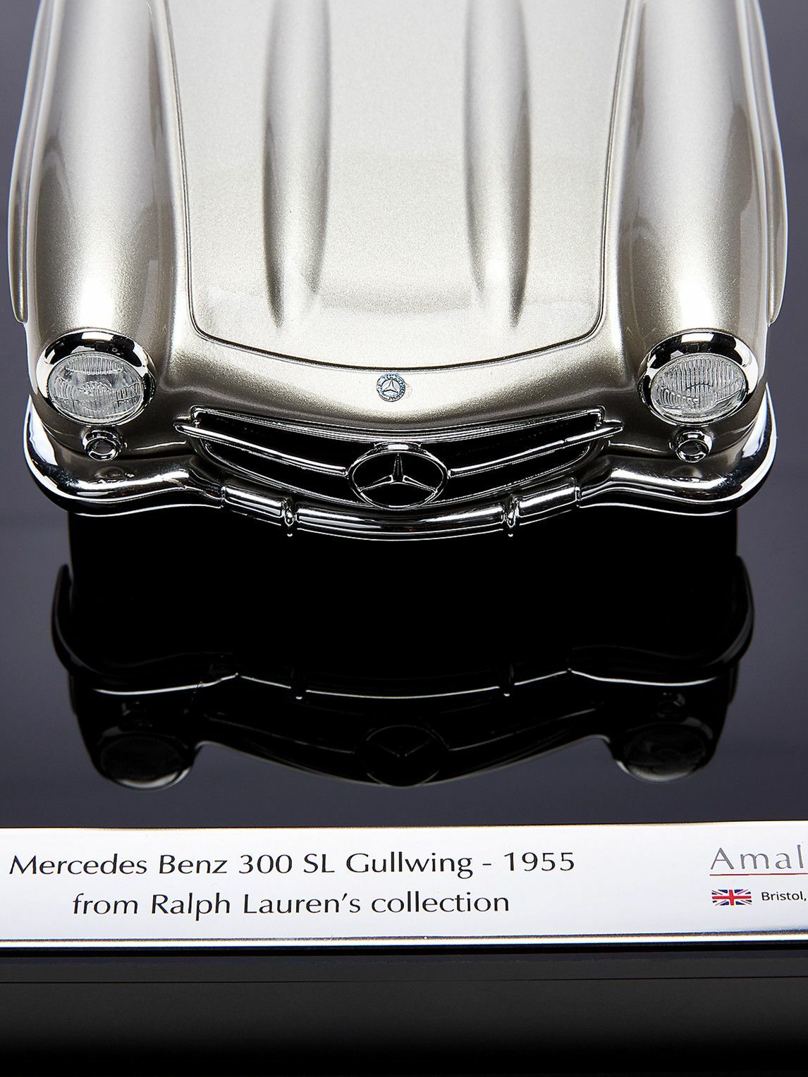 Ralph Lauren Home - Amalgam Collection Mercedes Benz 300 SL Gullwing 1:18 Model Car