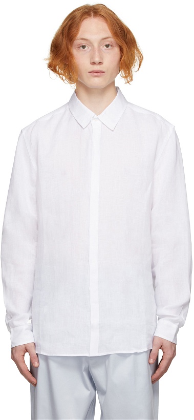 Photo: COMMAS White Linen Shirt