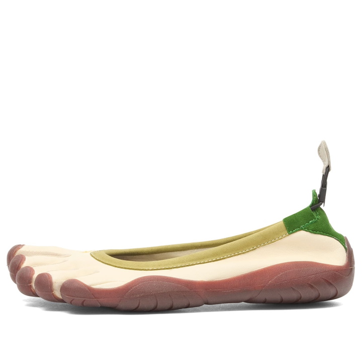Photo: Vibram Women's FiveFingers Classic Evo in Butter/Earth Red
