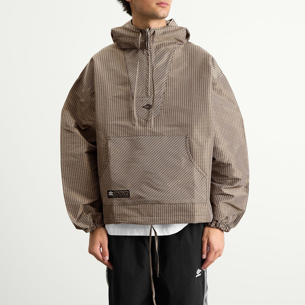 Umbro by Slam Jam Men's Masked Check Anorak in Beige Black Umbro