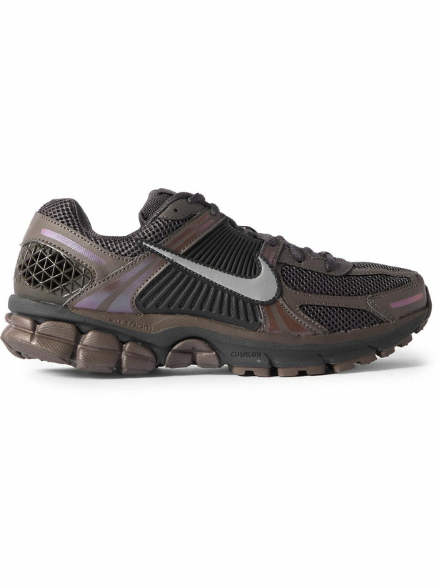 Photo: Nike - Zoom Vomero 5 SE SP Leather and Rubber-Trimmed Mesh Sneakers - Gray