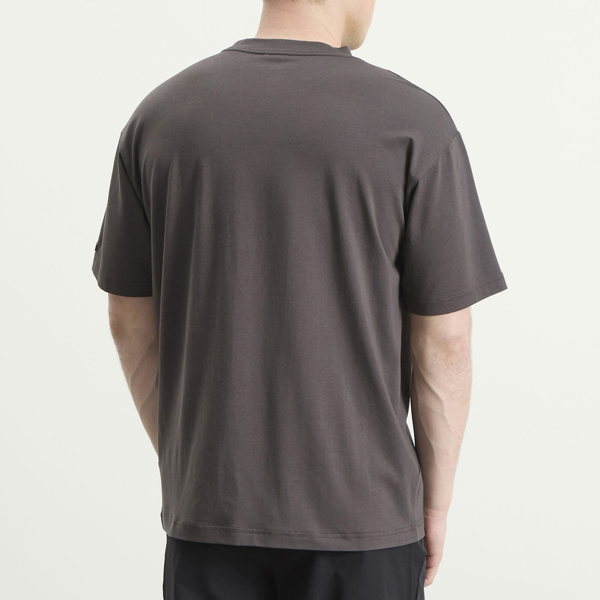 Oakley Men's New Retro T-Shirt X-Metal 3.0 in Shadow/Black