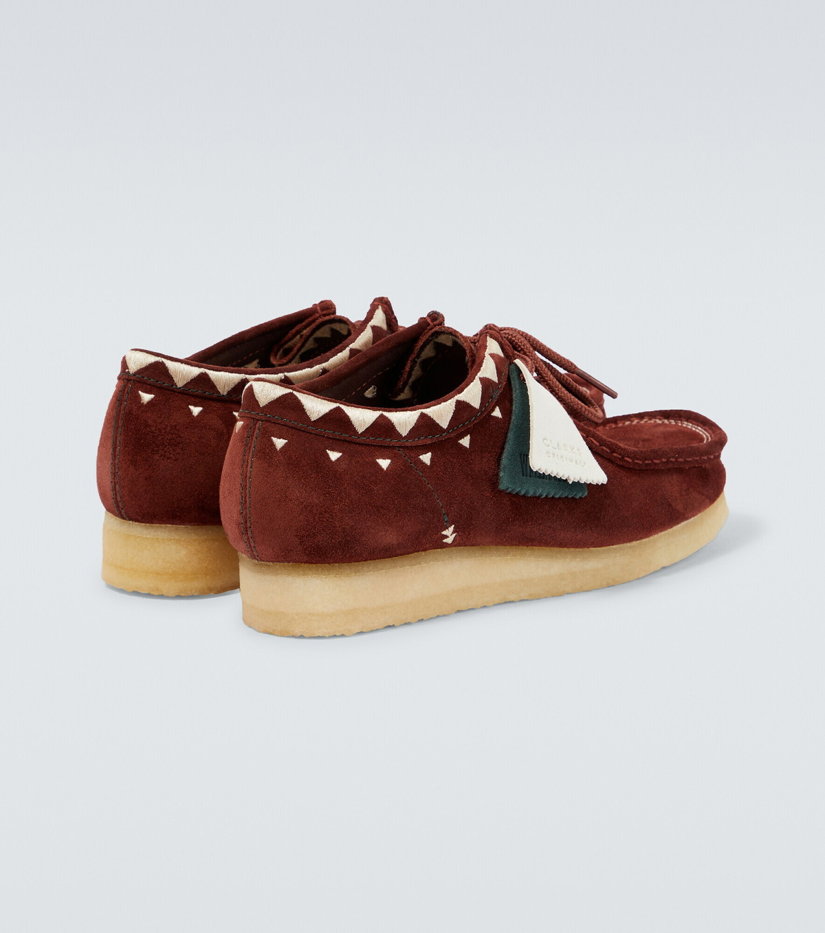 Clarks Originals - Wallabee embroidered suede boots Clarks 