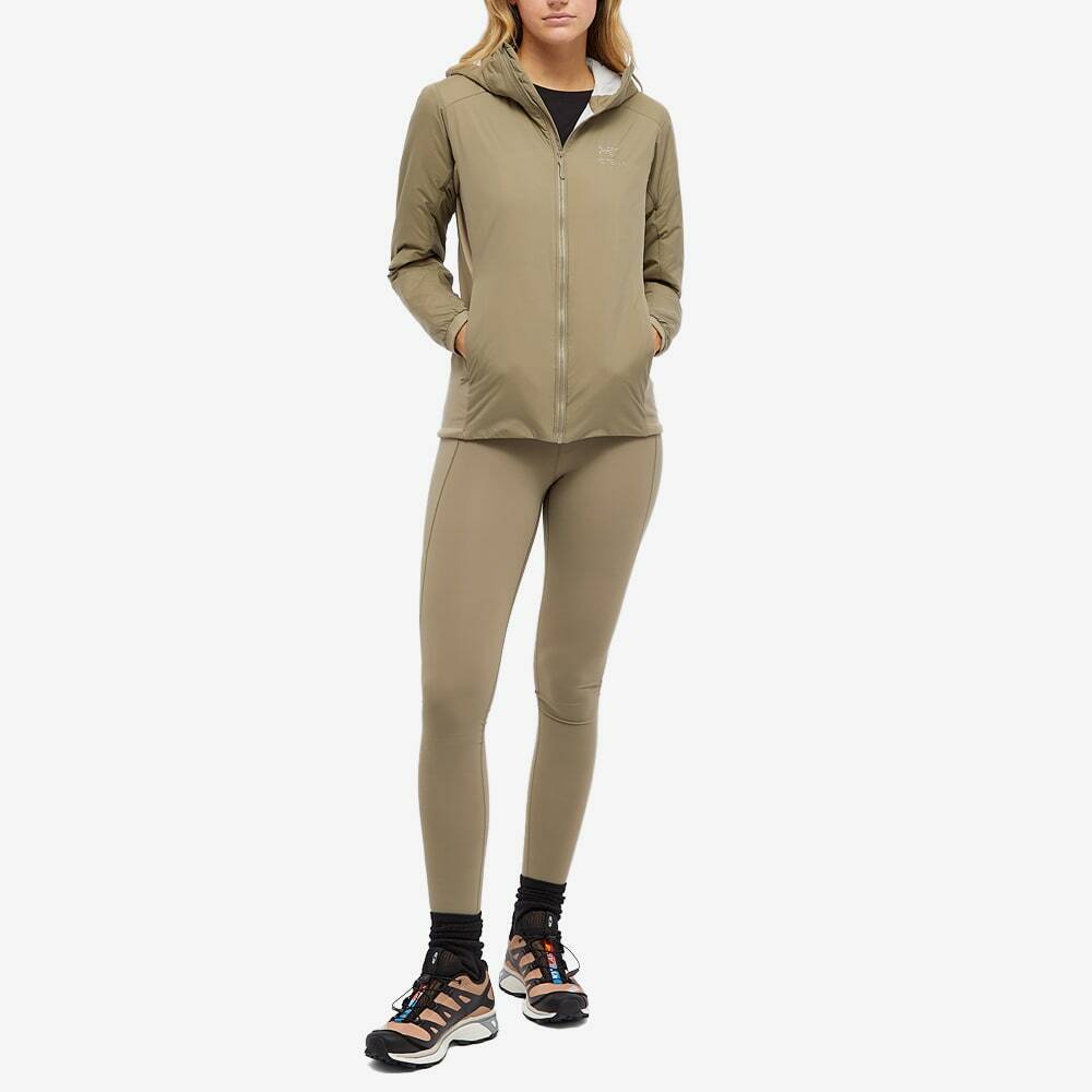 Arc'teryx Women's Atom LT Hoody Jacket in Ambient Slate Arc'teryx
