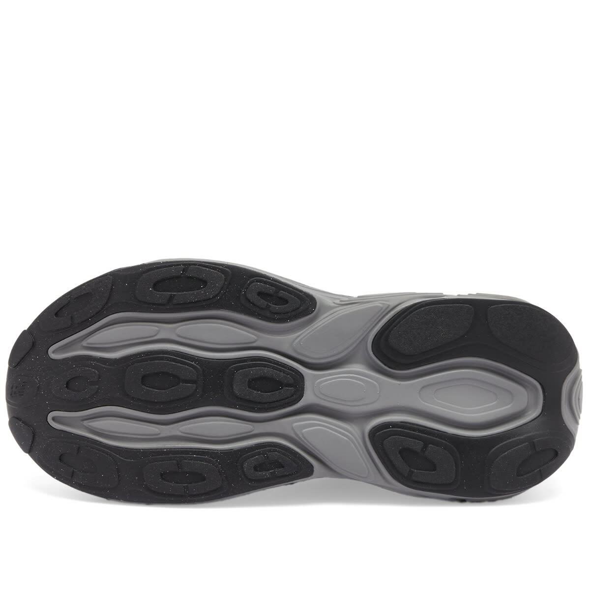 New Balance Running Men's New Balance Fresh Foam X More V5 Sneakers in Black