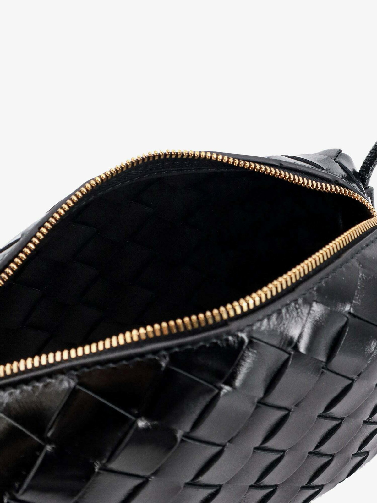 bottega veneta mini loop camera bag