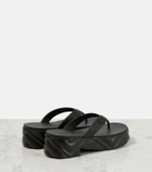 Gucci Logo rubber platform thong sandals